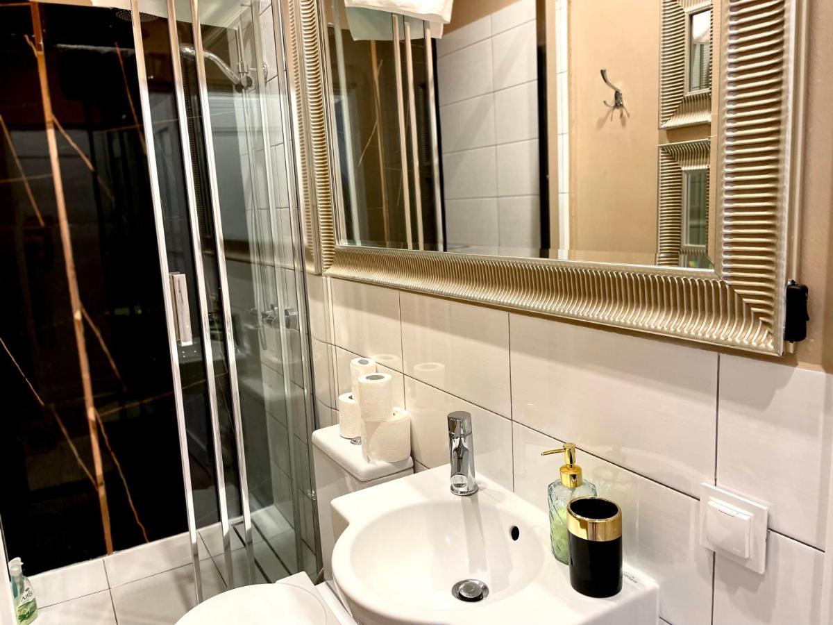 Cloud 9 King Size Bed - Old Town View Gdansk Ogarna Apartamento Exterior foto